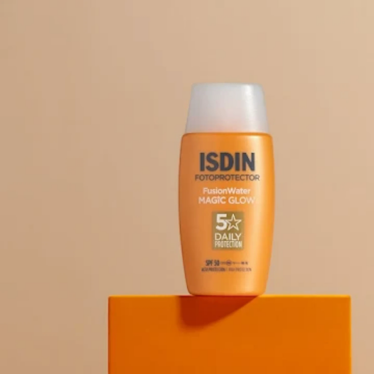 Protector Solar Luminoso Ultraligero · ISDIN Fusion Water Glow SPF 50