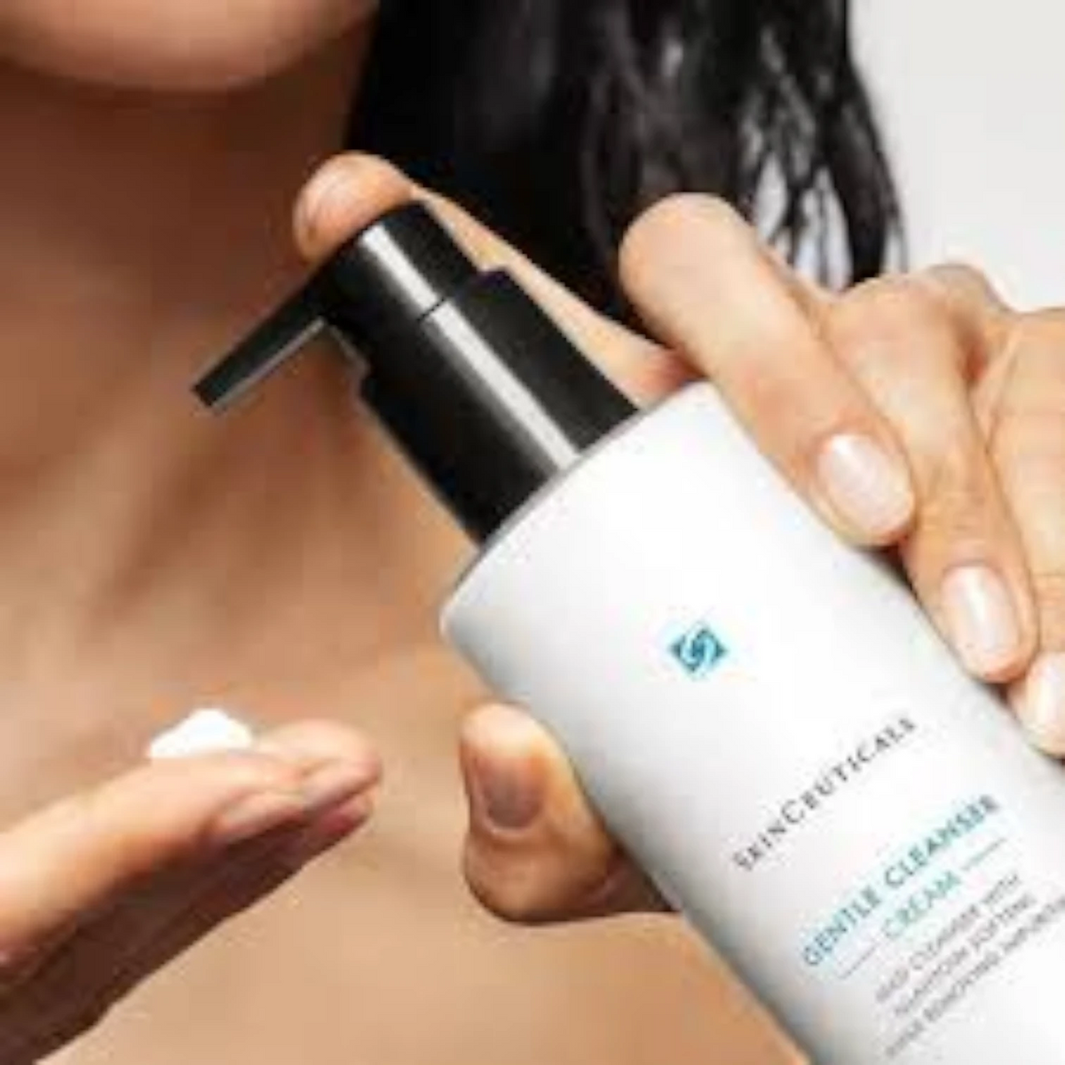 SkinCeuticals Gentle Cleanser, crema limpiadora con glicerina que limpia sin alterar la barrera cutánea